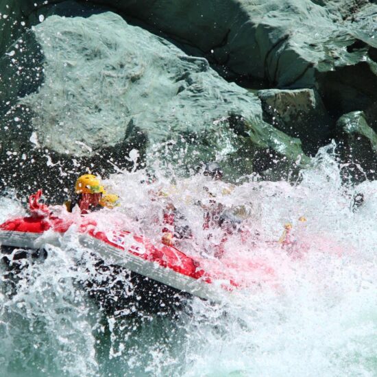 Yoshino River Rafting.